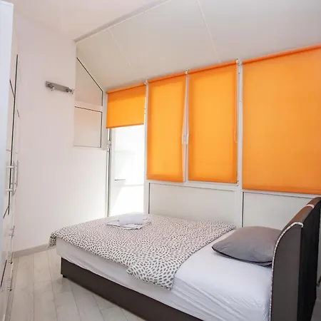 Daire By The Sea - 21816 *