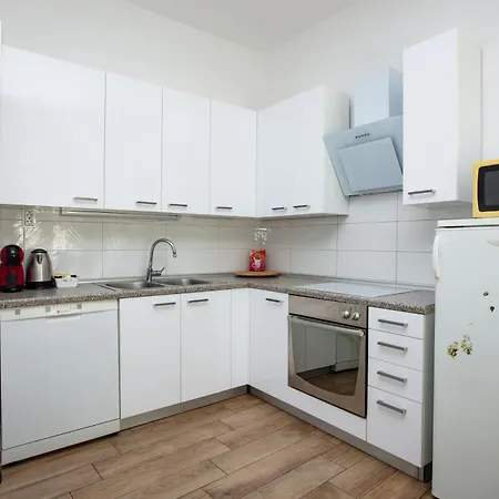 Appartement By The Sea - 21816 Šibenik