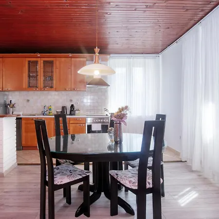 By The Sea - 21816 Šibenik